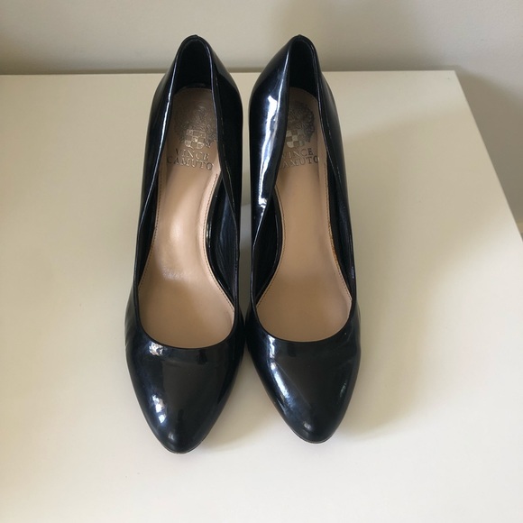 Vince Camuto Black Patent Heels - Picture 5 of 9
